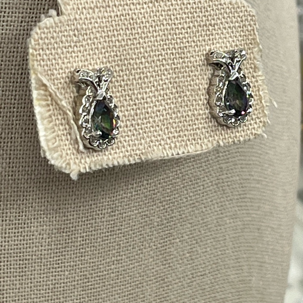 Vintage 10k White Gold Mystic Topaz & Diamond Earrings - Picture 12 of 15
